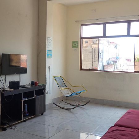 Moicca Youth Hostel إكيتوس المظهر الخارجي الصورة